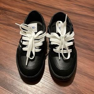 Womens Vans 5.5 Serio collection